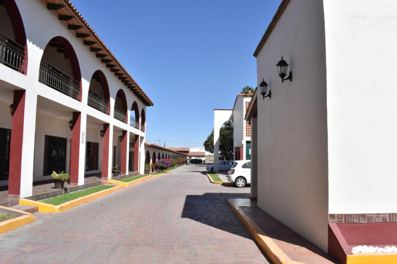 Hotel Sand'S San Luis サン・ルイス・ポトシ エクステリア 写真